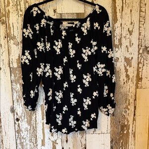 Soft Surroundings Black and White Floral Blouse